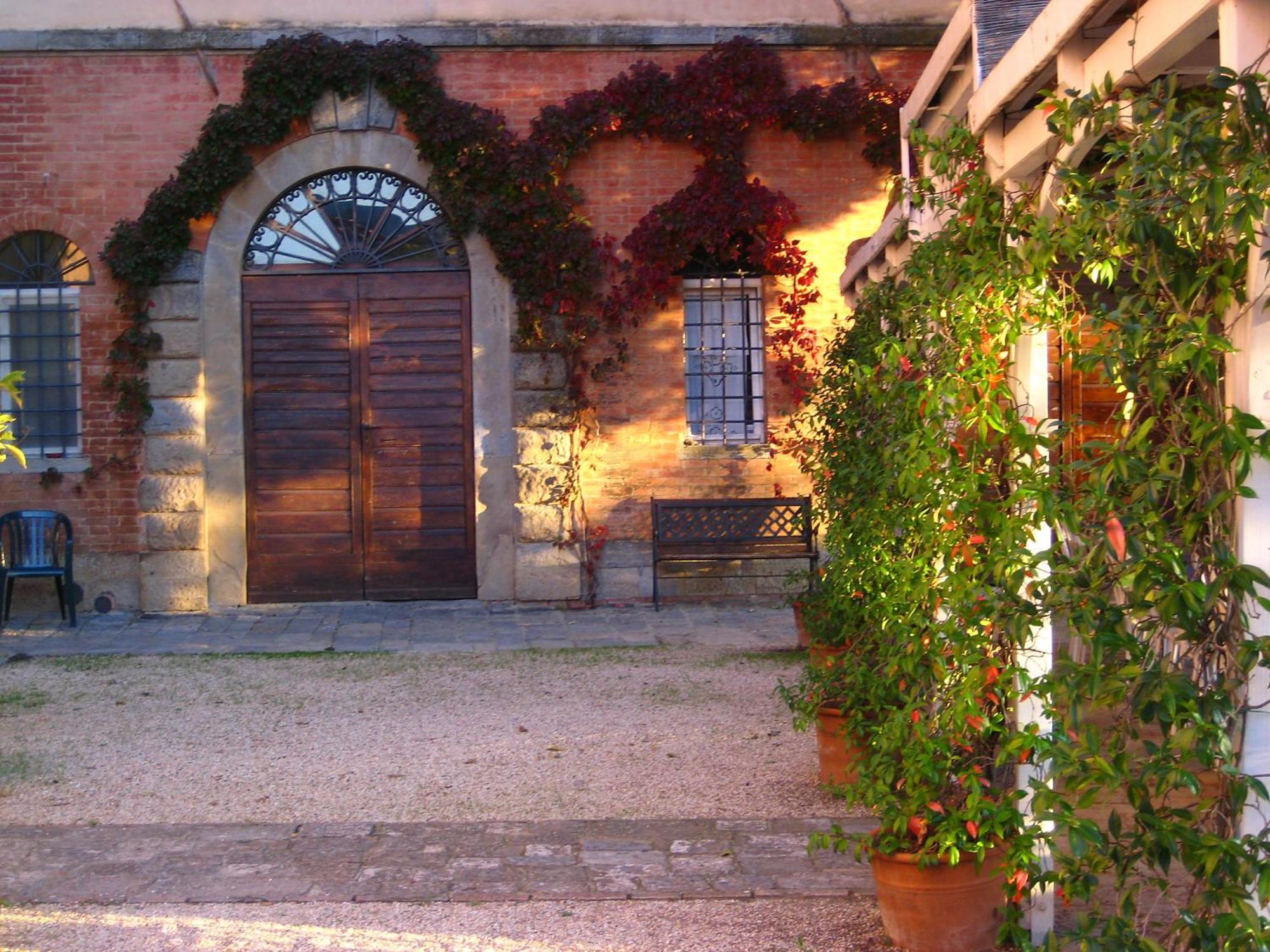 Villa Palagione Centro Interculturale Volterra Exterior photo