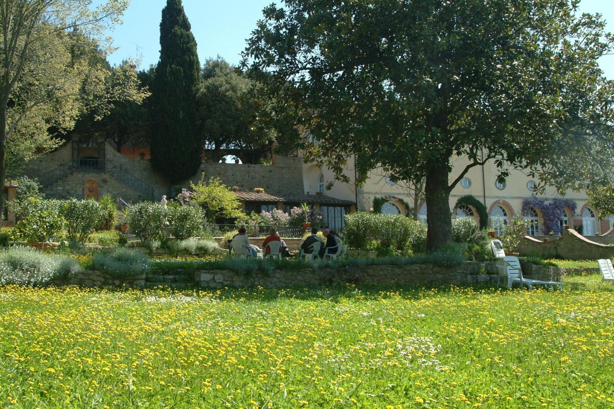 Villa Palagione Centro Interculturale Volterra Exterior photo